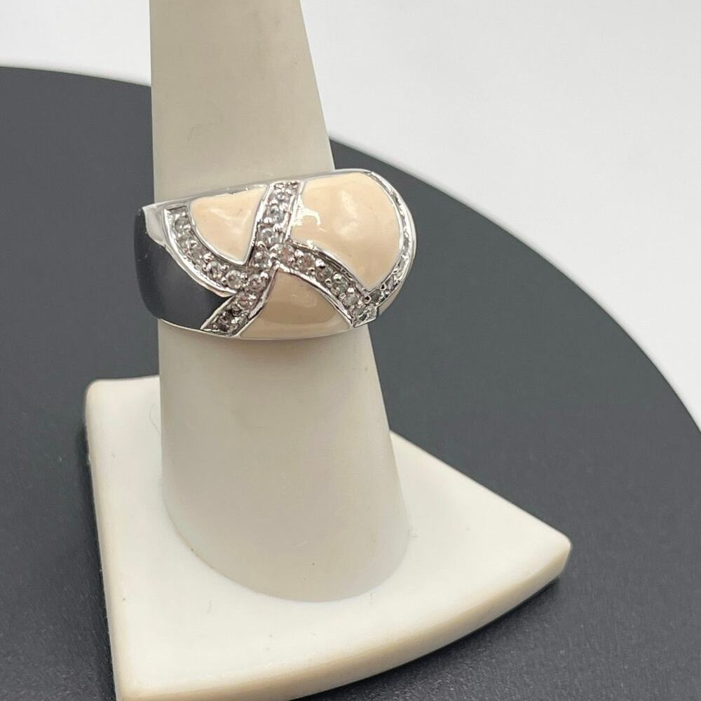 Vintage Sterling Silver Cream Enamel‎ Rhinestone Striped Dome Ring Sz 8.25